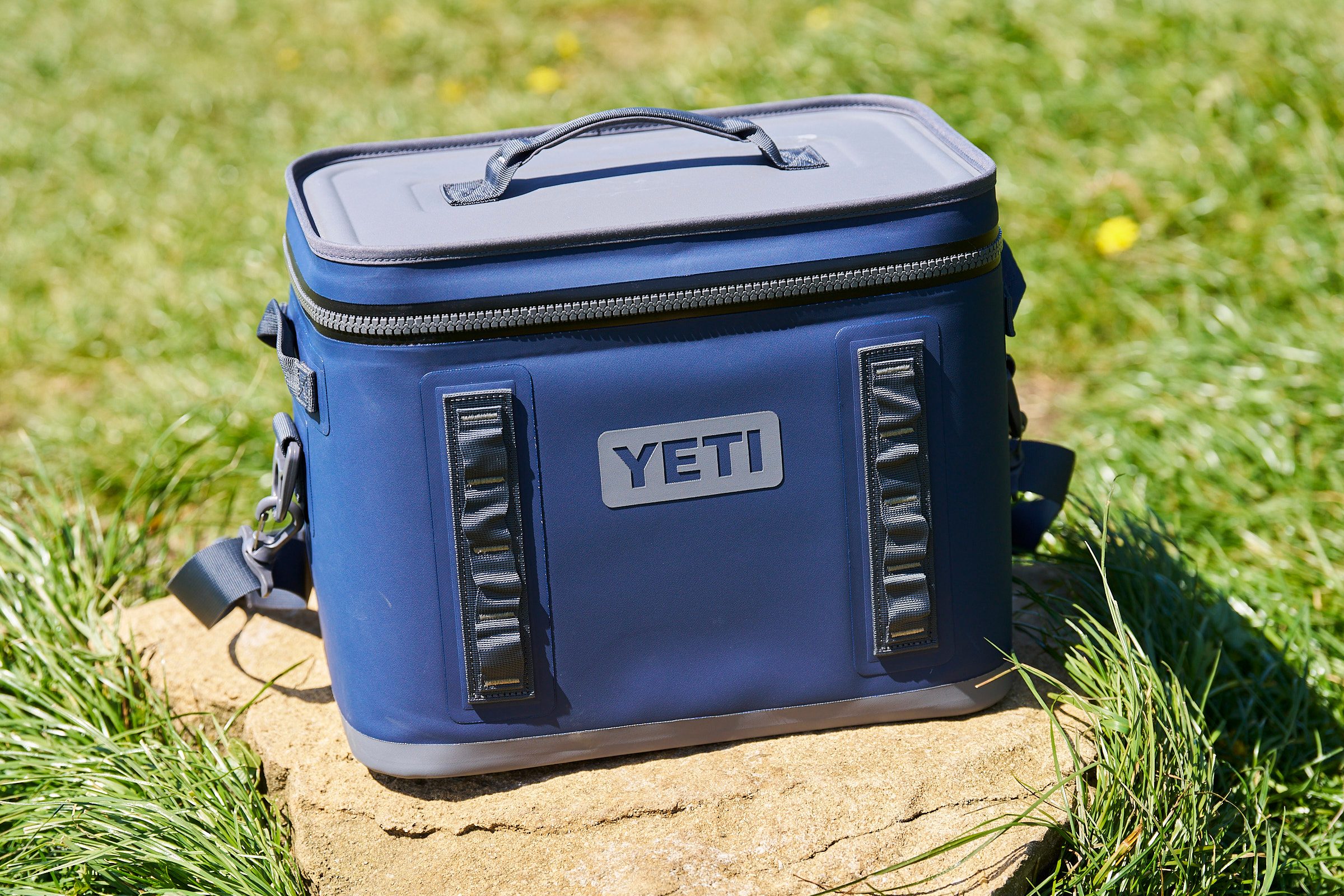YETI Hopper Flip 18 cooler