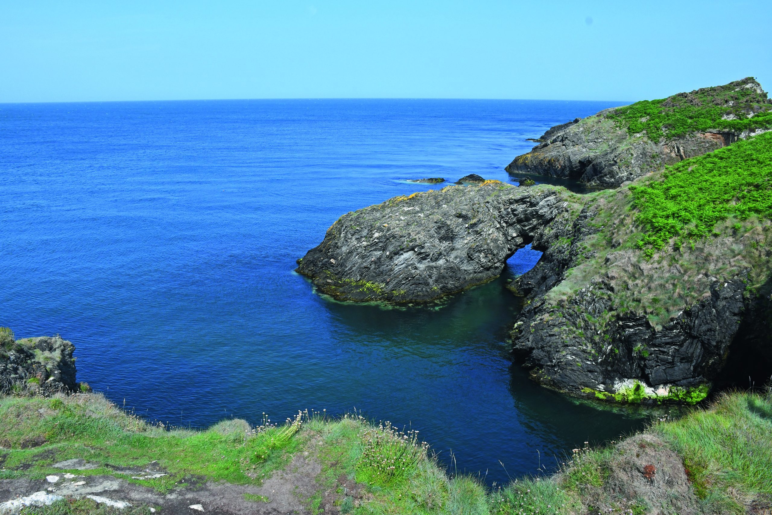 Glen Beach cliff walk - Brides Head