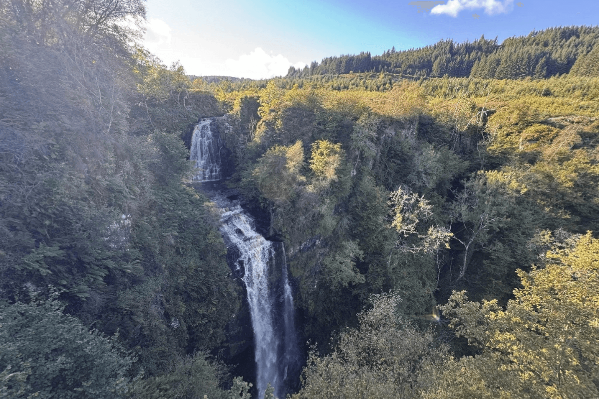 Giant's Graves and Glenashdale Waterfall Circular