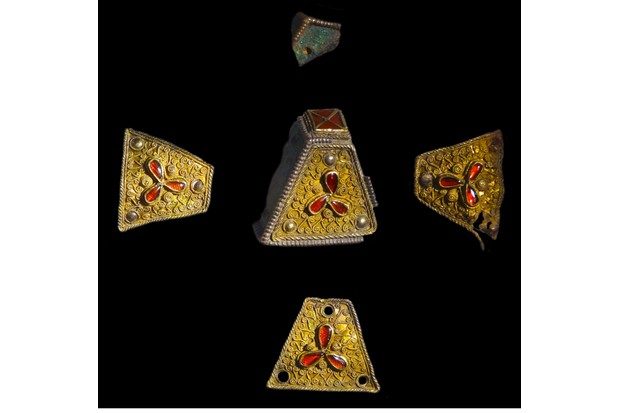 Staffs_Hoard_GettyImages2-83c9528 old and silver metalwork from the Staffordshire Hoard. (Getty Images)