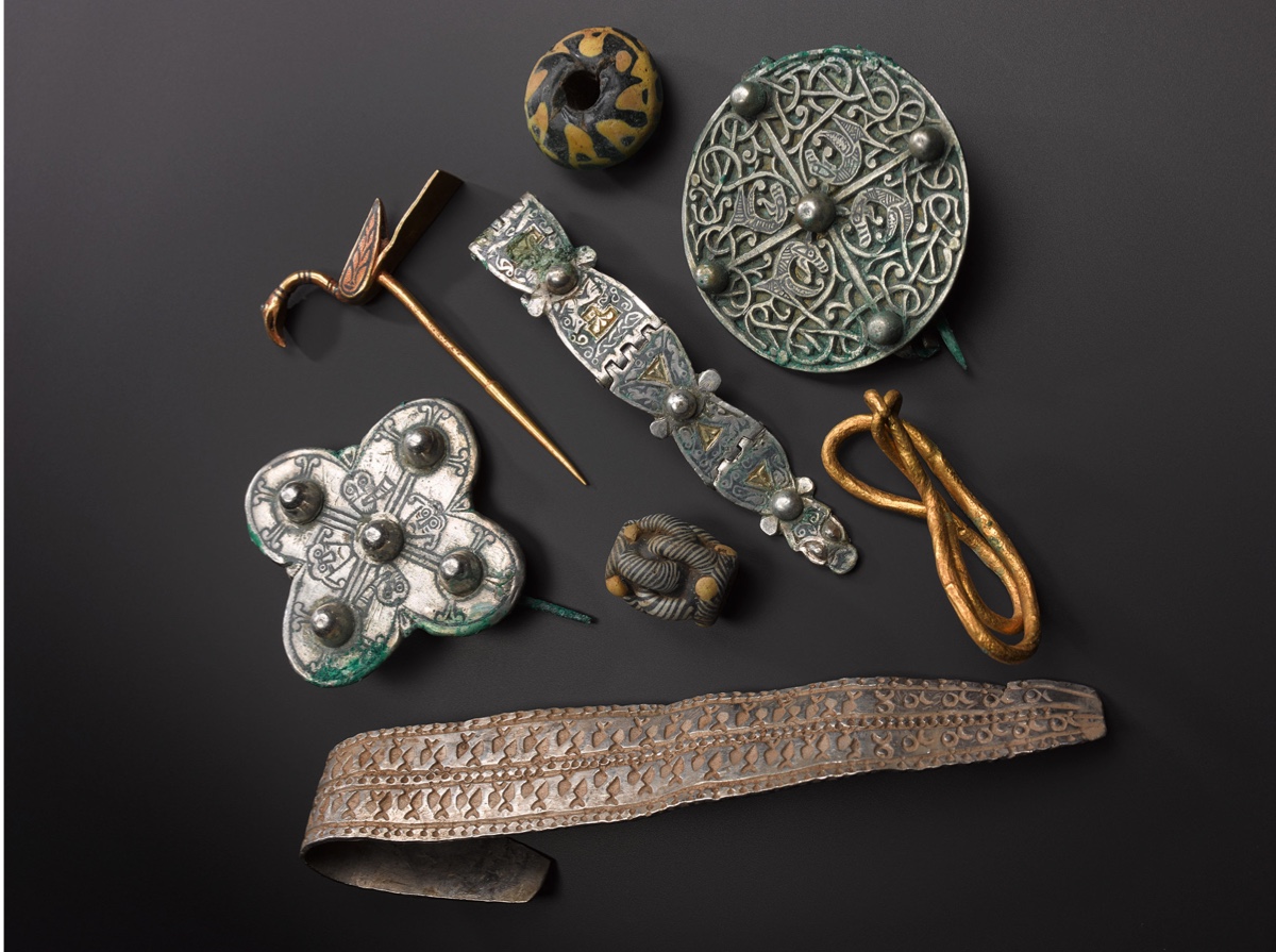 Galloway20Hoard20Copyright20National20Museums20Scotland2028129-569f875