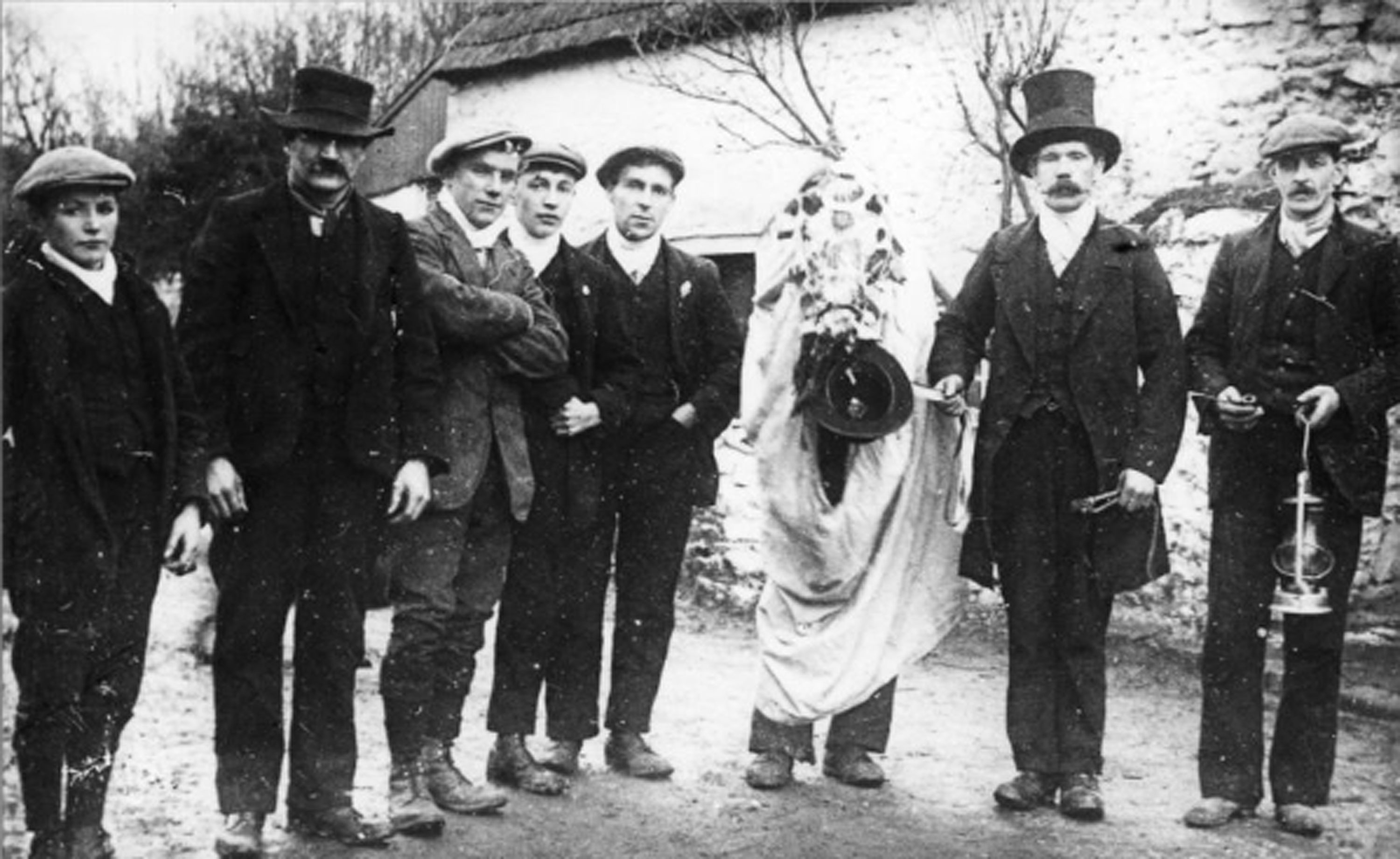 Mari Lwyd Christmas Custom