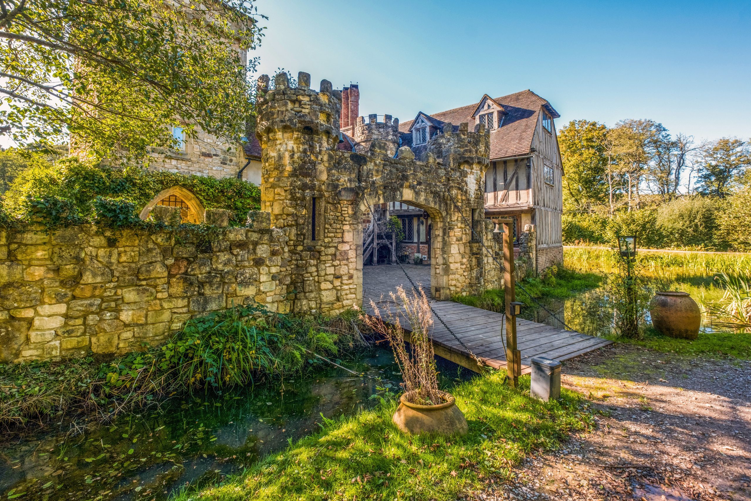 The frontgate for Tunbridge Wells castle