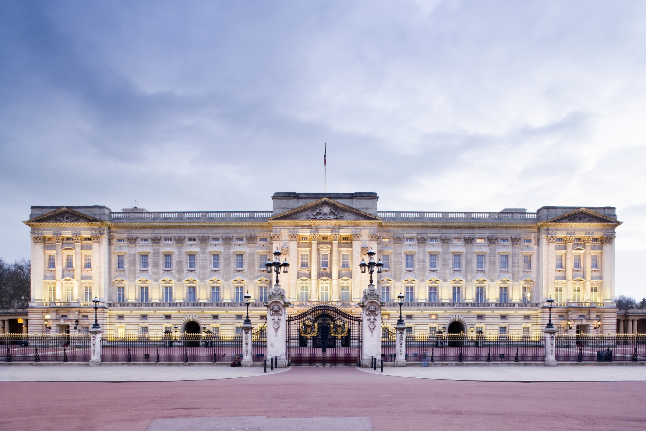 Buckingham Palace seen from the front of the building