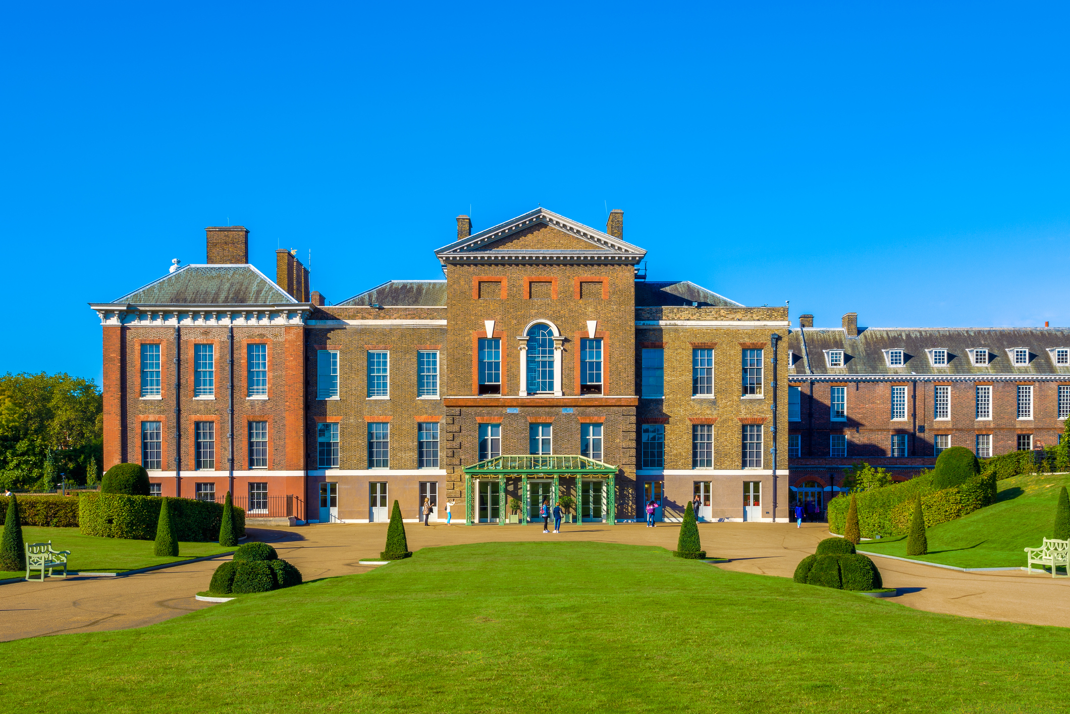 Kensington Palace seen from the front of the building