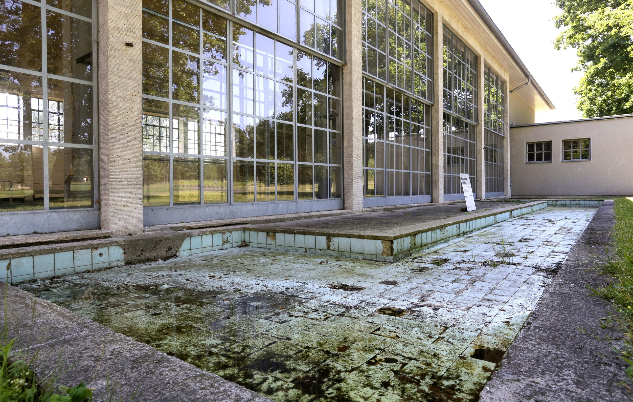 The swimming pool at the Olympic Village Berlin of the 1936 Summer Olympic Games, captured in 2014.